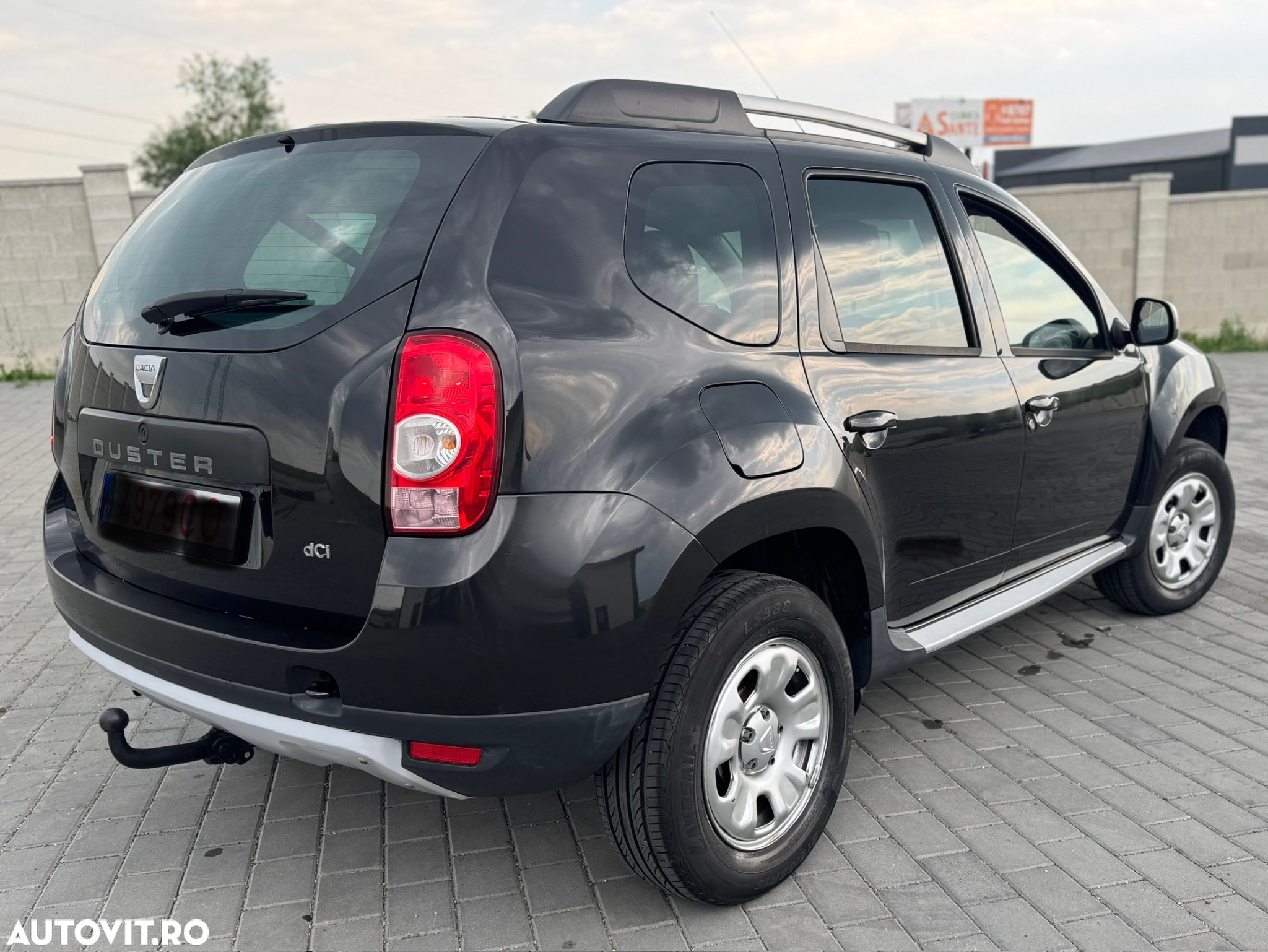 Dacia Duster 1.5 dCi 4x2 Laureate - 5