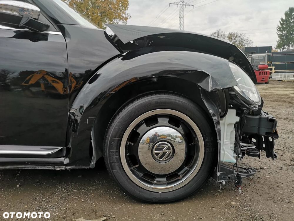 Volkswagen New Beetle - 14