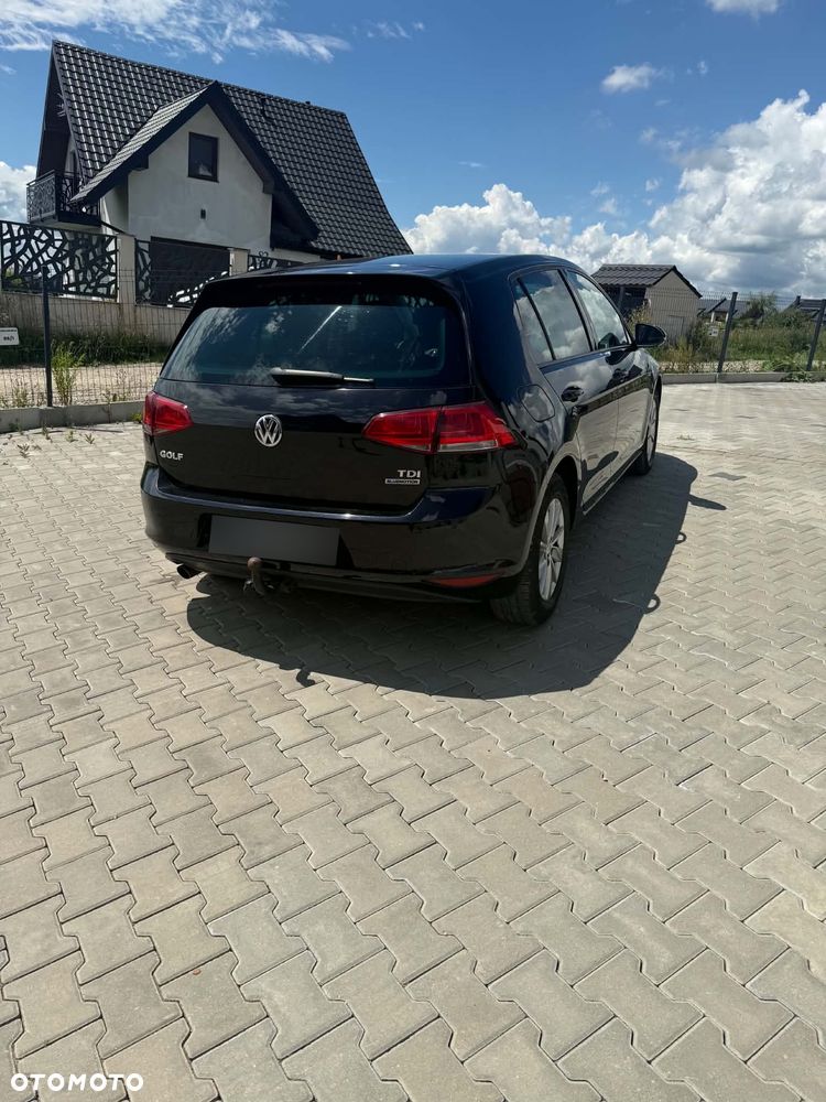 Volkswagen Golf - 5