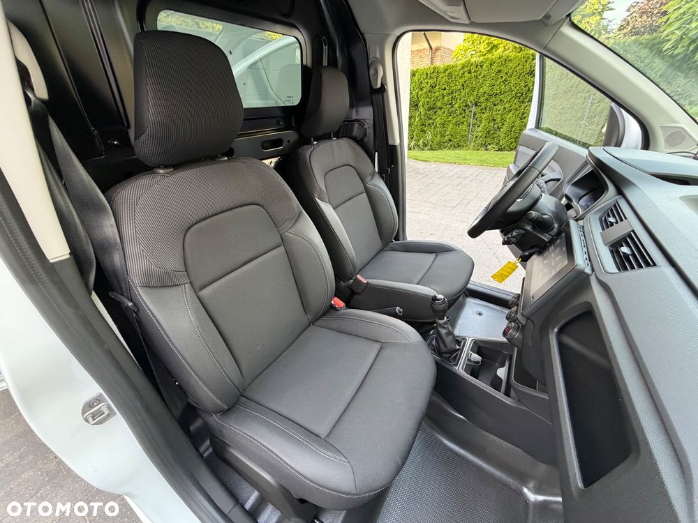 Renault EXPRESS PÓŁ SKÓRY, KLIMATYZACJA, TABLET, TEMPOMAT, 1.5dci - 6