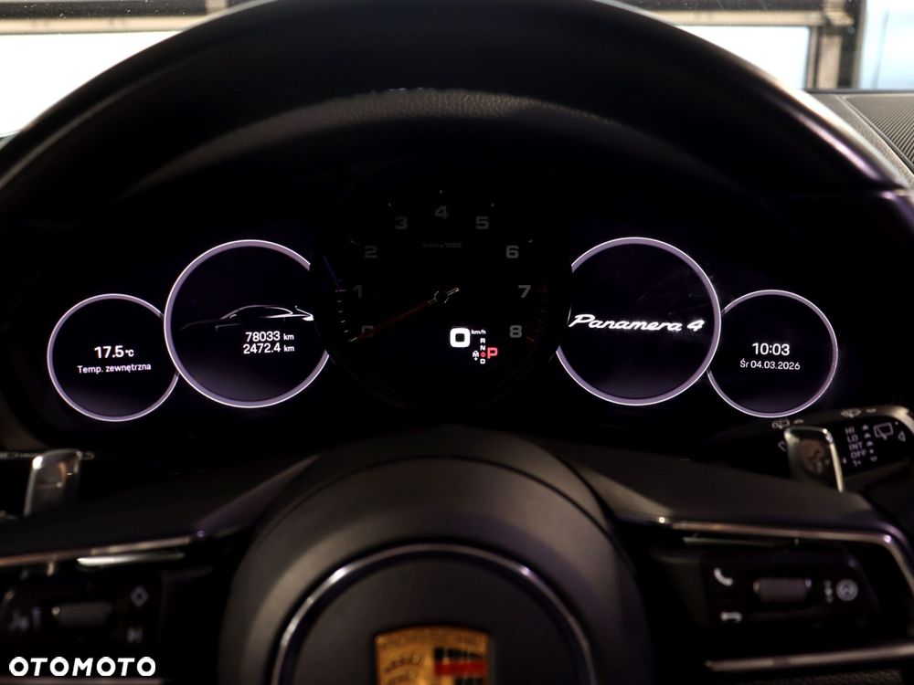 Porsche Panamera 4 Platinum Edition - 20