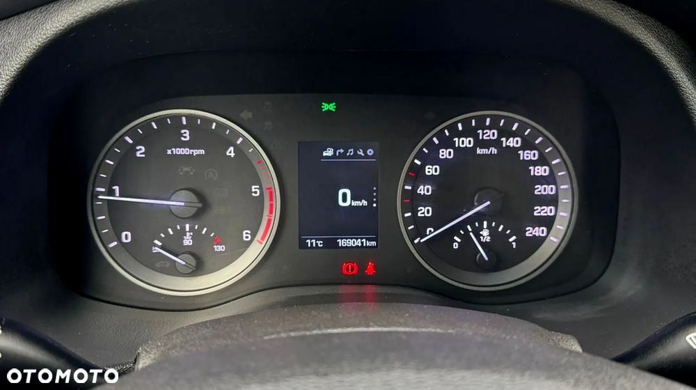 Hyundai Tucson blue 1.7 CRDi 2WD Trend - 20