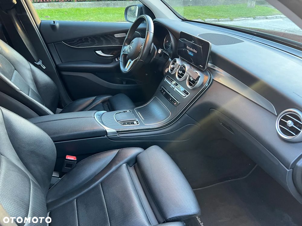 Mercedes-Benz GLC 200 d 4-Matic - 32