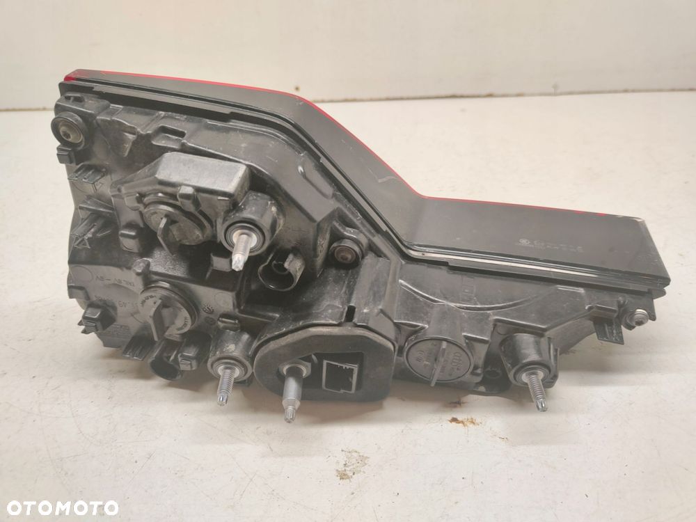 lampa tylna lewa audi a4 b9 kombi w klape 8w9 15- - 6