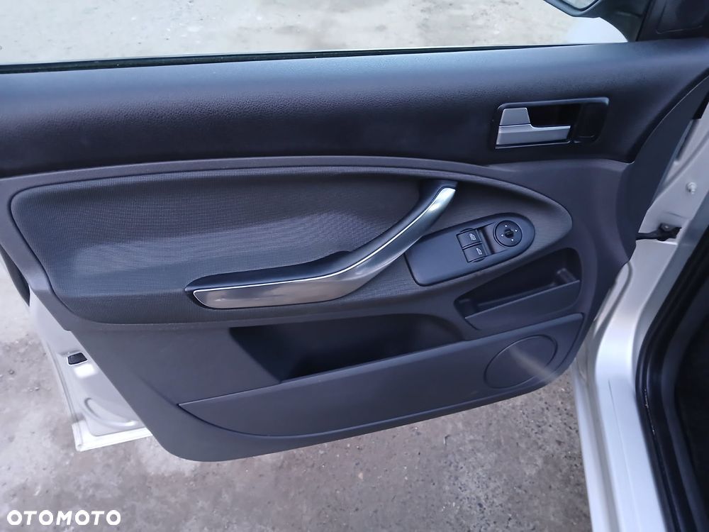 Ford Focus C-Max 1.8 FX Silver / Silver X - 11