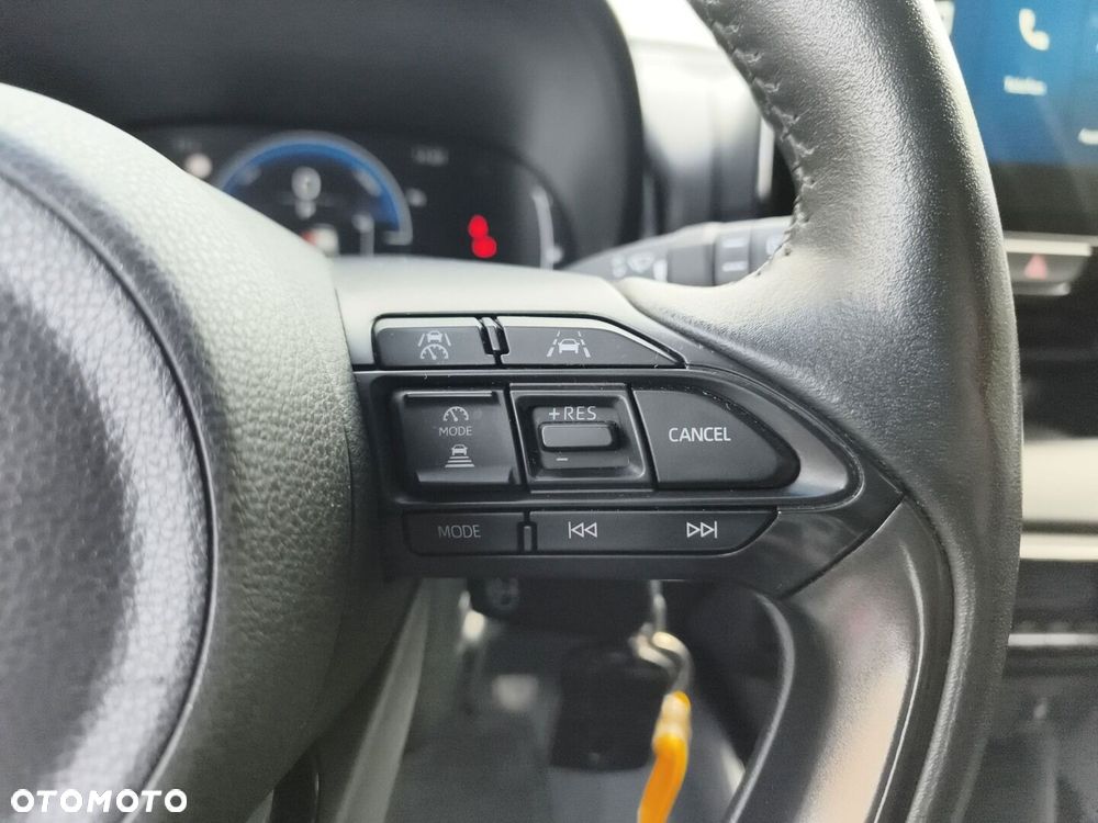 Toyota Yaris Hybrid 1.5 Style - 19