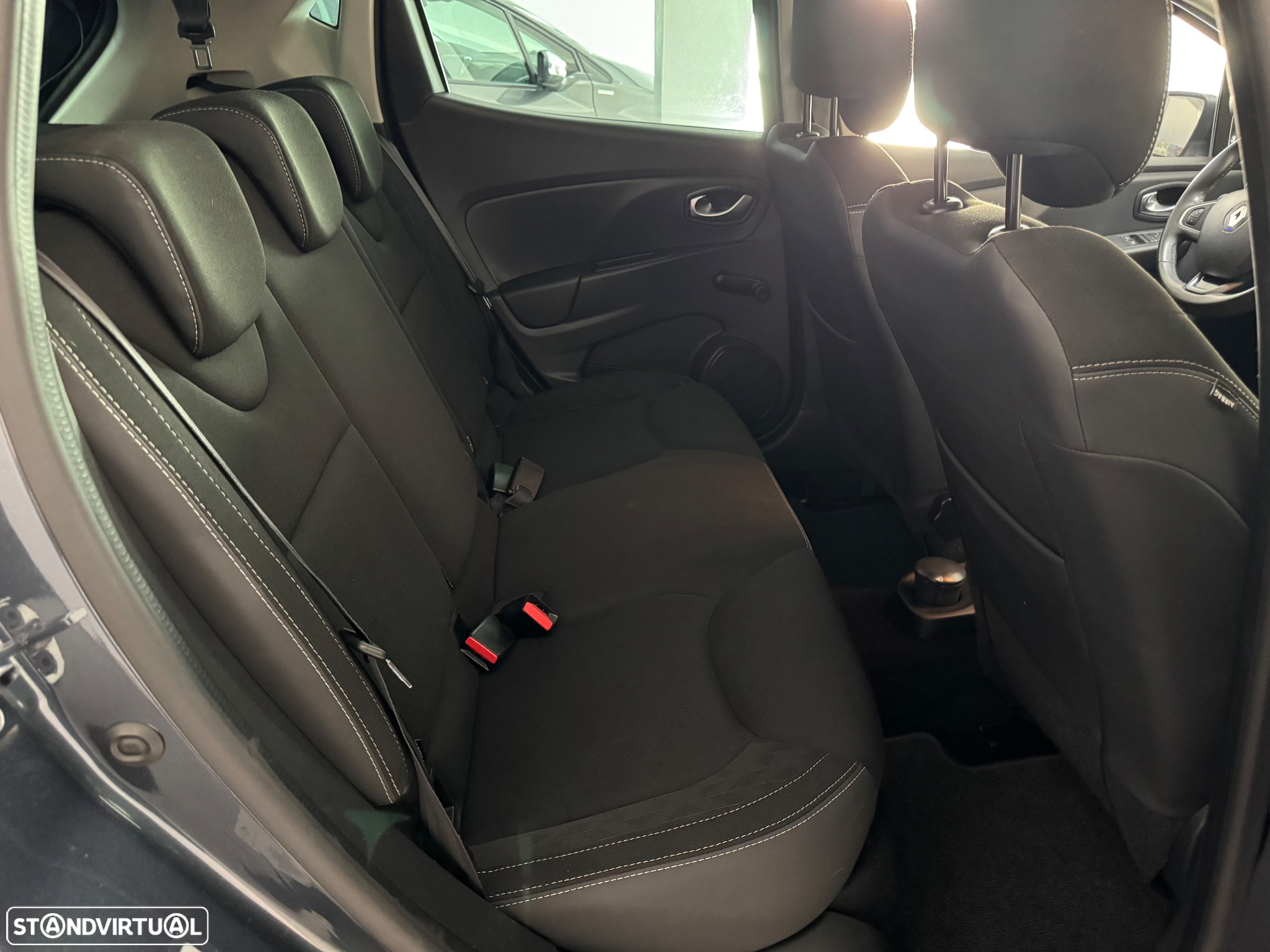 Renault Clio 0.9 TCe Limited Edition - 35
