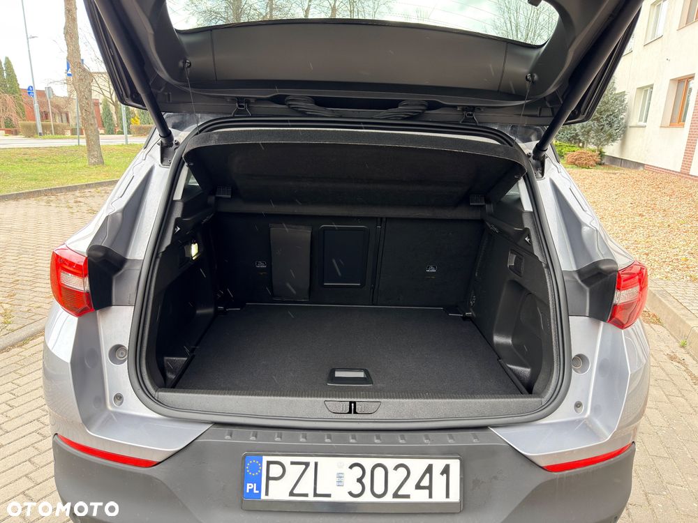 Opel Grandland X 1.2 T Ultimate S&S - 29