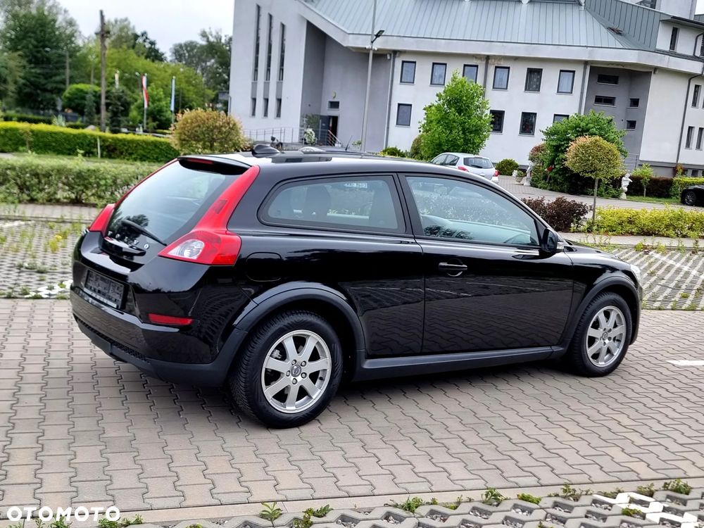 Volvo C30 2.0 Momentum Euro5 - 24