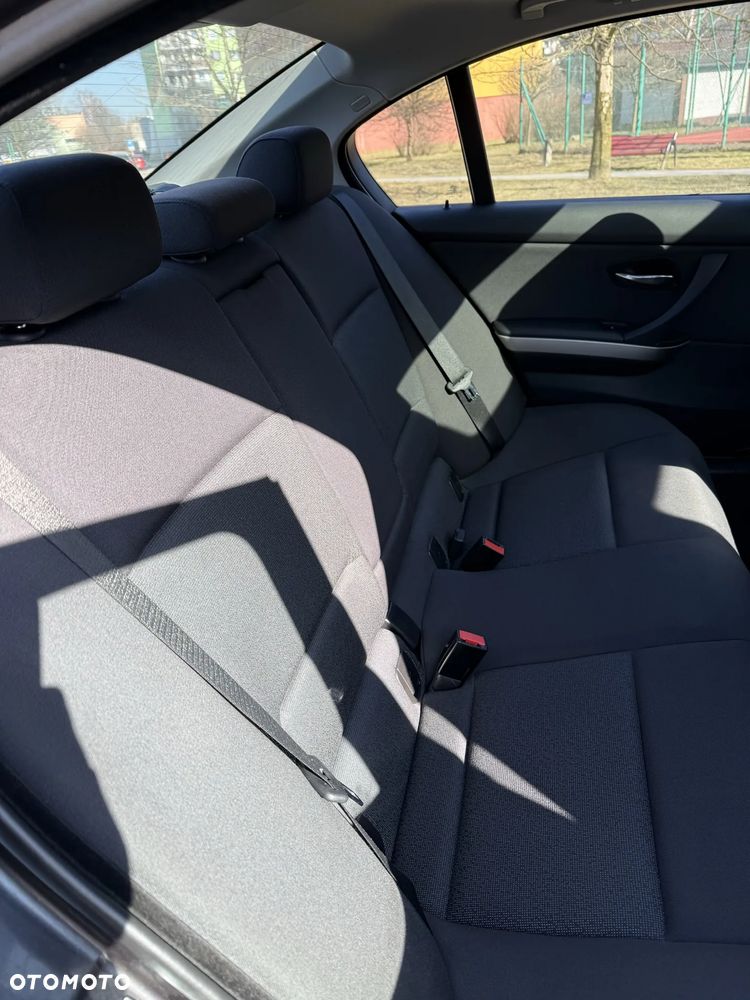 BMW Seria 3 - 26