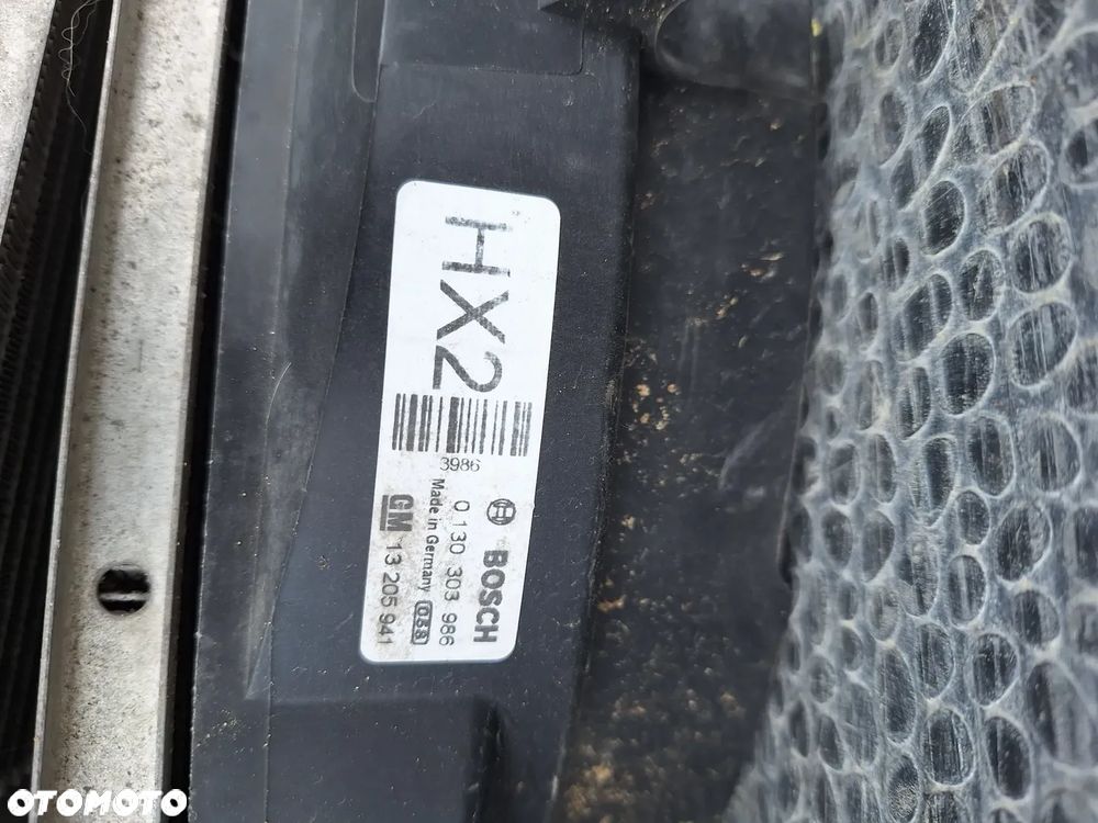 WENTYLATOR CHŁODNICY BOSCH-0130 330 986 -OPEL ZAFIRA B LIFT - 2