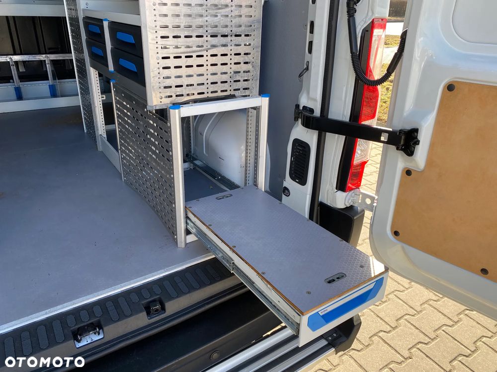 Renault MASTER 2,3 DCI 135KM L2H2 ŚREDNIAK ZABUDOWA WARSZTATOWA SORTIMO - 23