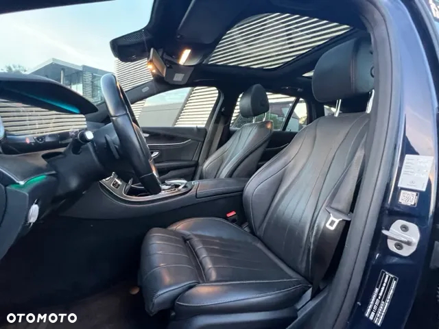 Mercedes-Benz Klasa E 300 d T 9G-TRONIC AMG Line - 15