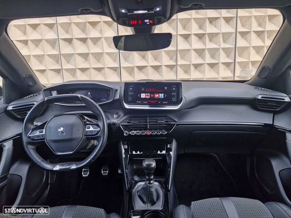Peugeot 2008 1.5 BlueHDi GT Line - 2