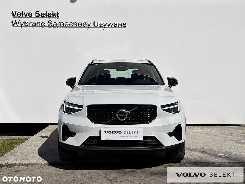 Volvo XC 40 - 4