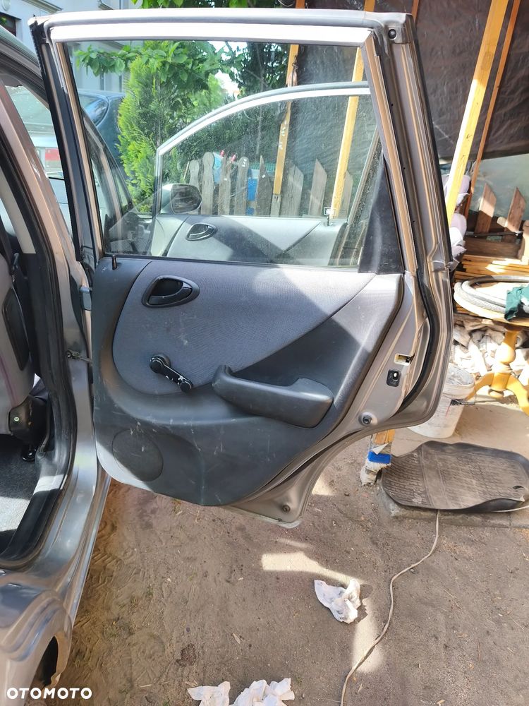 Honda Jazz 1.2 - 25
