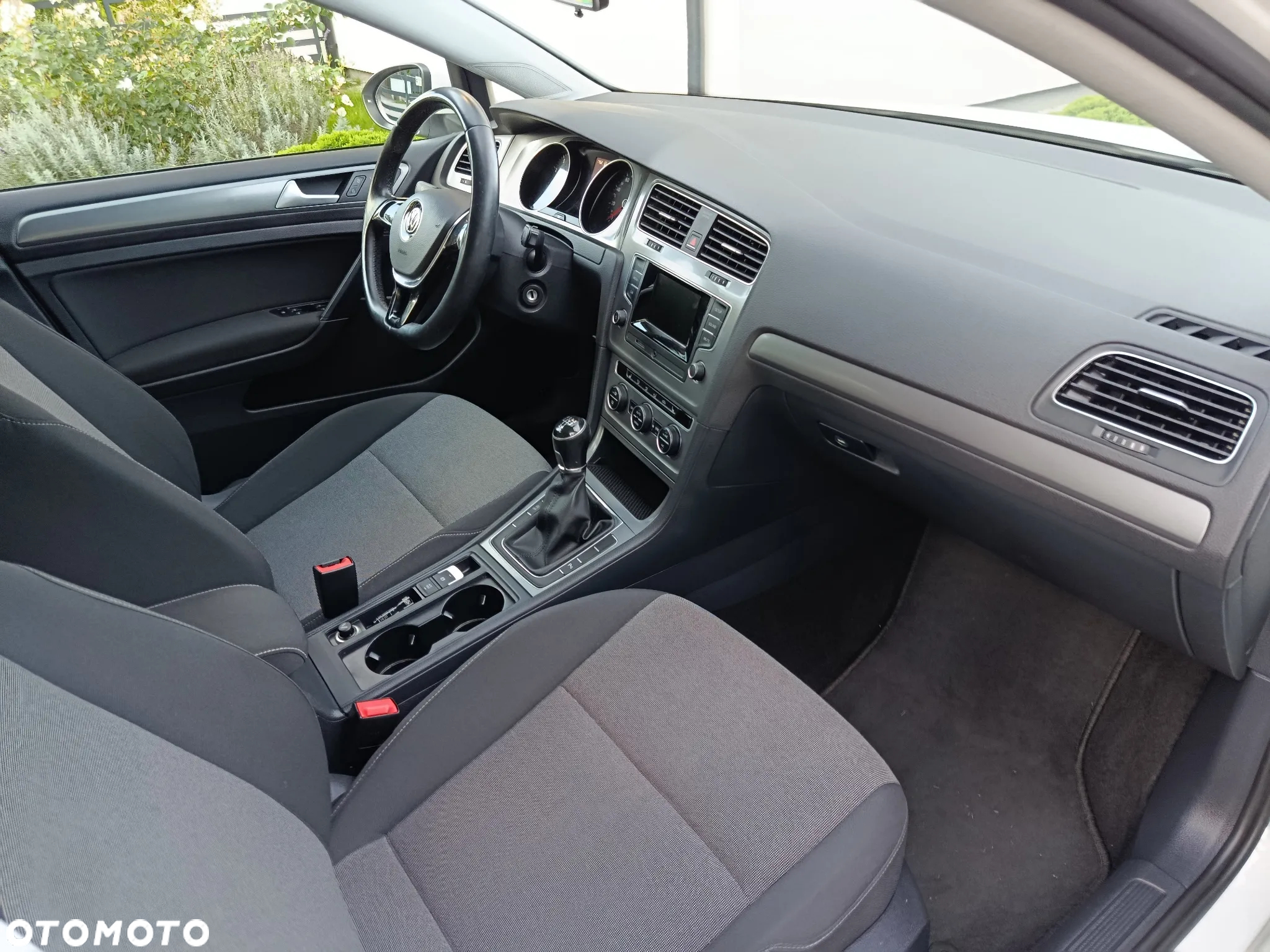 Volkswagen Golf VII 1.2 TSI BMT Trendline EU6 - 11