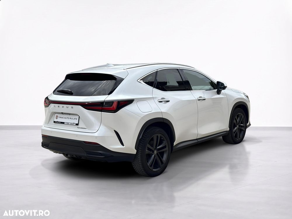 Lexus Seria NX - 6