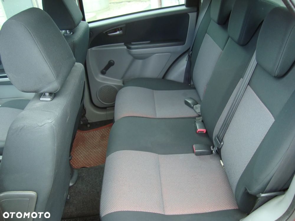 Suzuki SX4 - 11