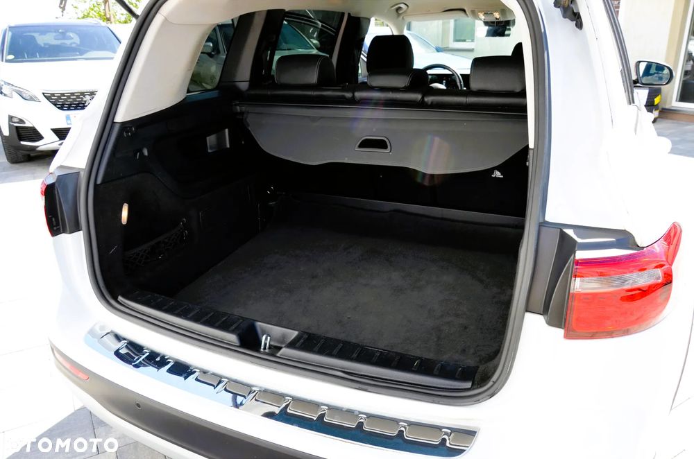 Mercedes-Benz GLB 200 d 8G-DCT - 17