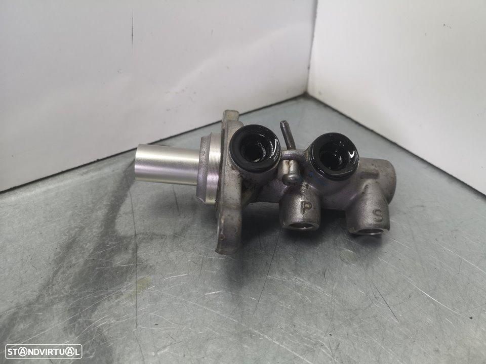 BOMBA DE TRAVÃO HYUNDAI I10 IA - 1