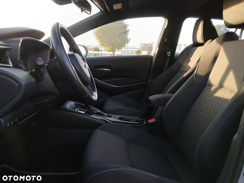 Toyota Corolla 1.8 Hybrid Comfort - 15