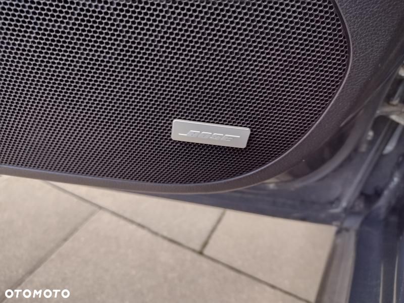 Opel Insignia - 28