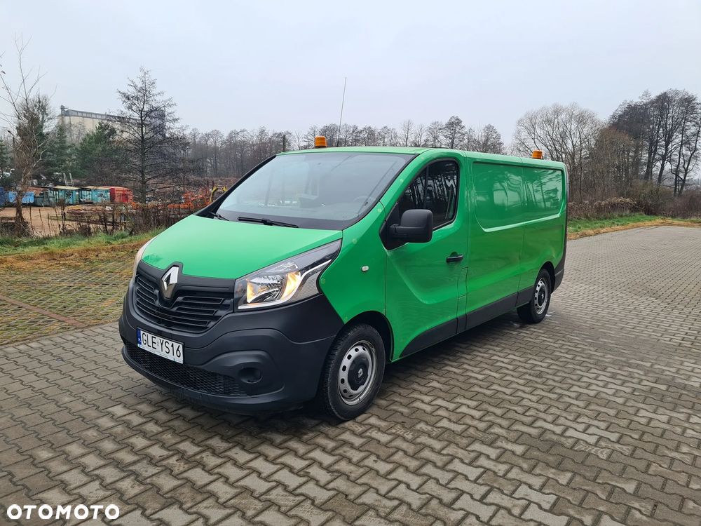 Renault TRAFIC - 1