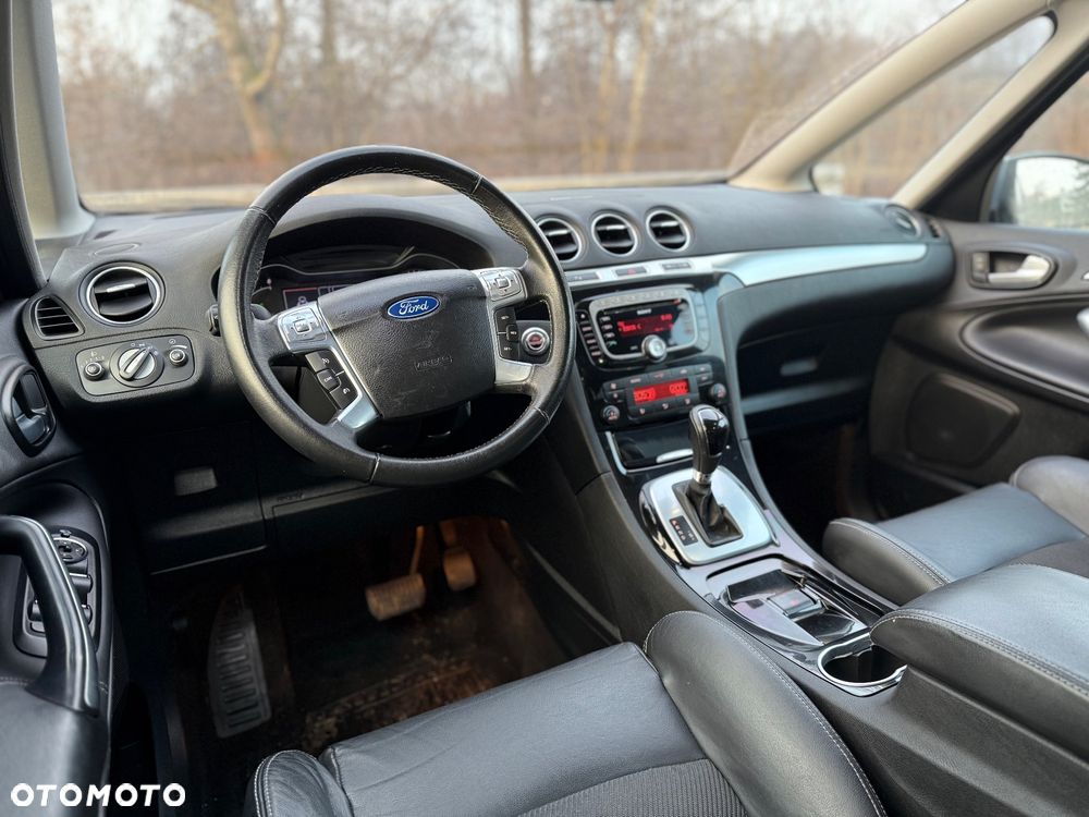 Ford S-Max 2.0 TDCi DPF Titanium - 12