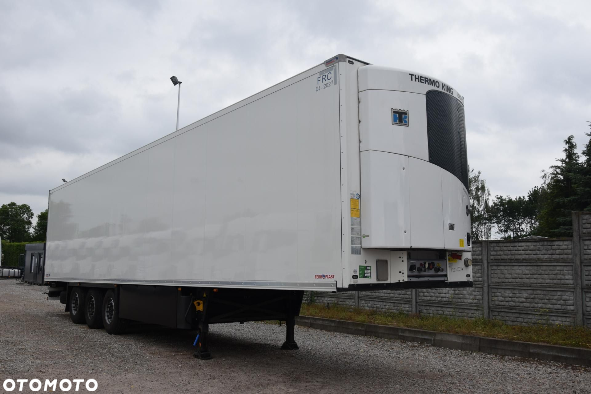 Schmitz Cargobull SKO FP 60 ThermoKing SLXi 300 - 3