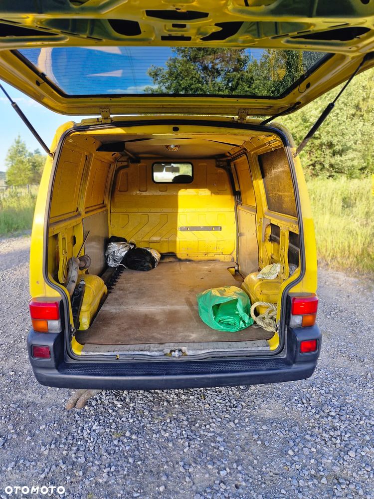 Volkswagen Transporter - 15