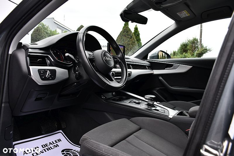 Audi A4 Avant 35 TFSI Sport S tronic - 8