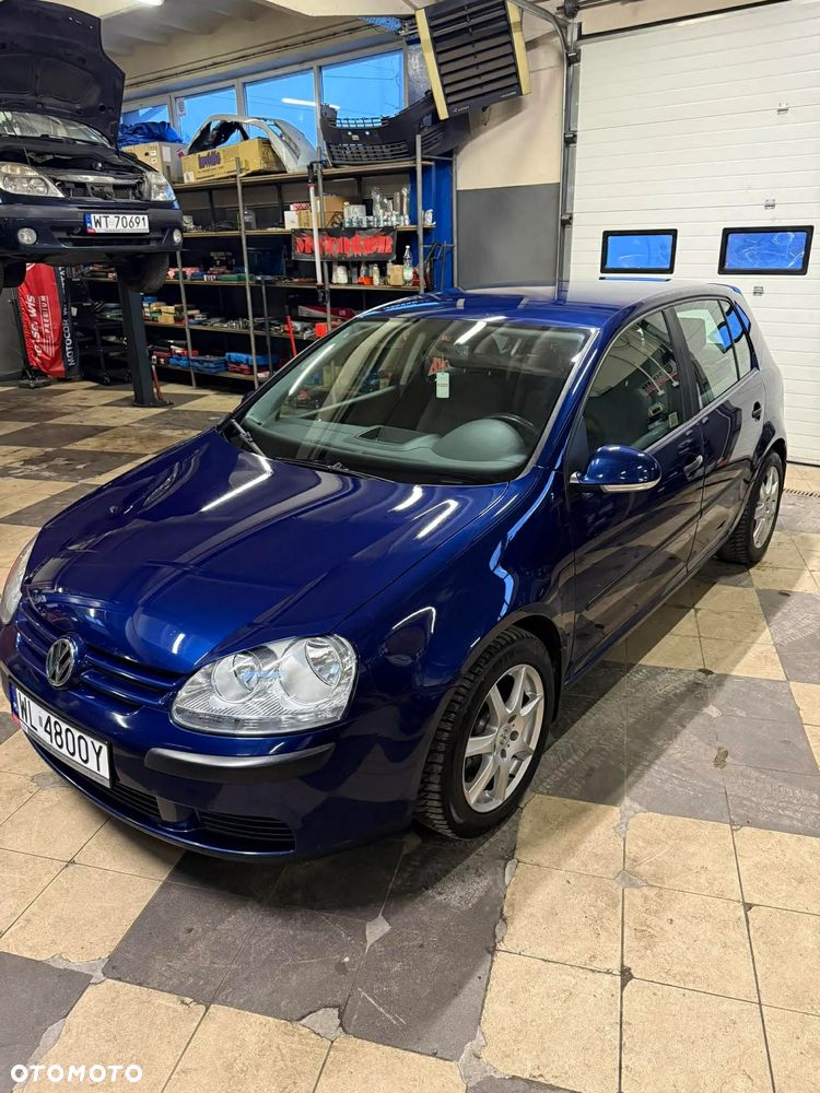 Volkswagen Golf 1.6 FSI Comfortline - 1