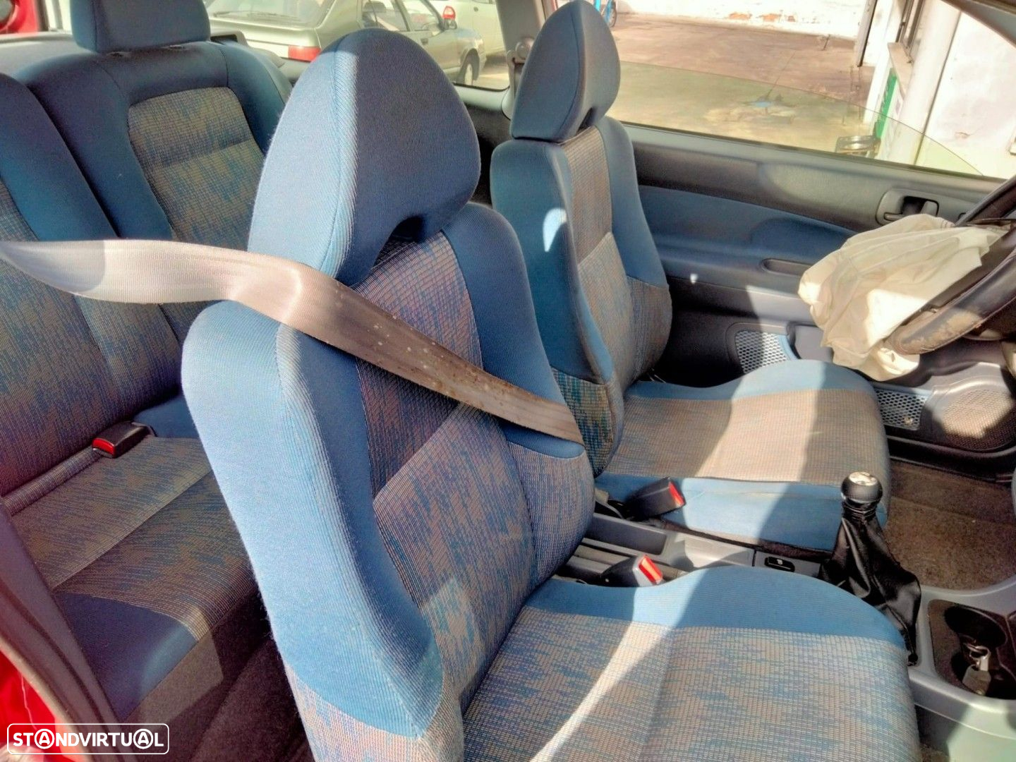 Honda HRV 1.6i de 1999 disponível para peças - Catalisador vendido - 10