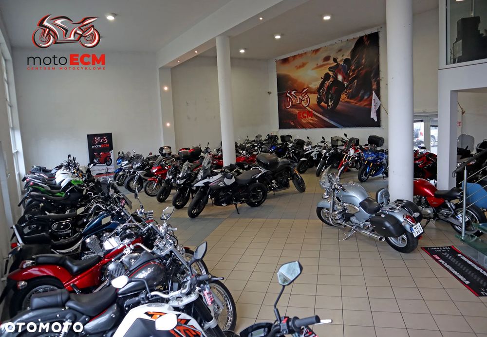 Yamaha FZS - 23