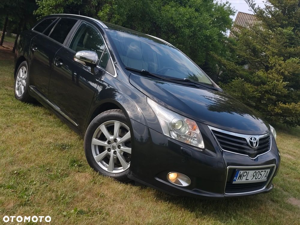 Toyota Avensis 2.2 D-4D Sol - 11