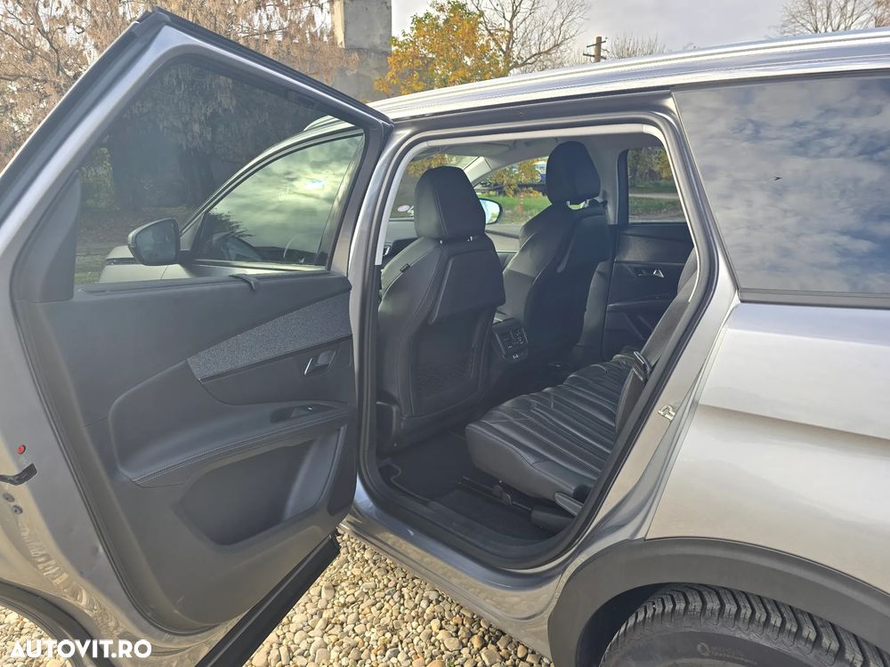 Peugeot 5008 1.2L PureTech EAT8 S&S Allure Pack - 8