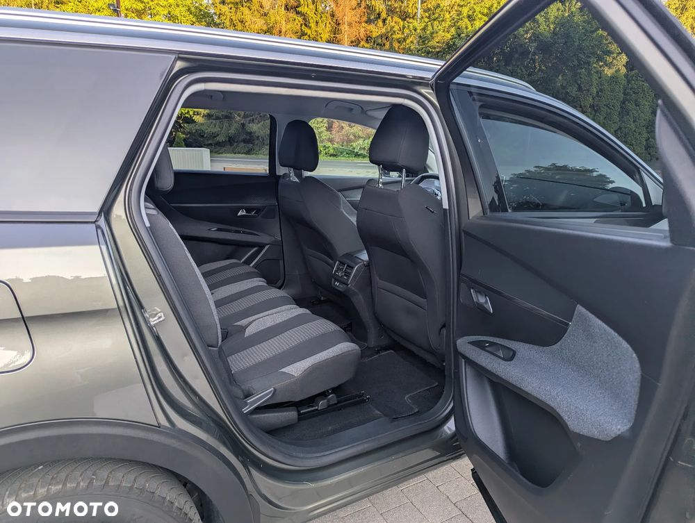Peugeot 5008 1.5 BlueHDi Allure S&S - 7