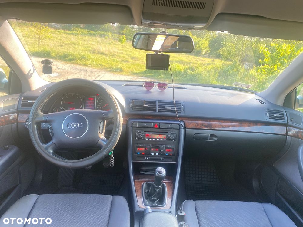 Audi A4 - 6