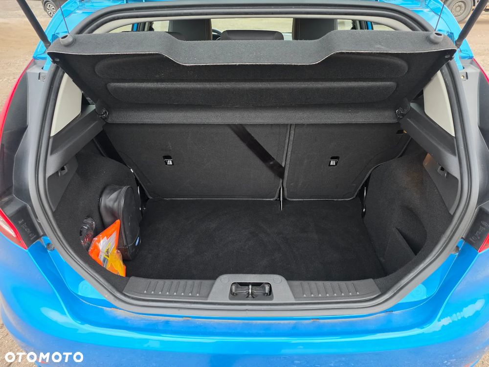 Ford Fiesta - 19
