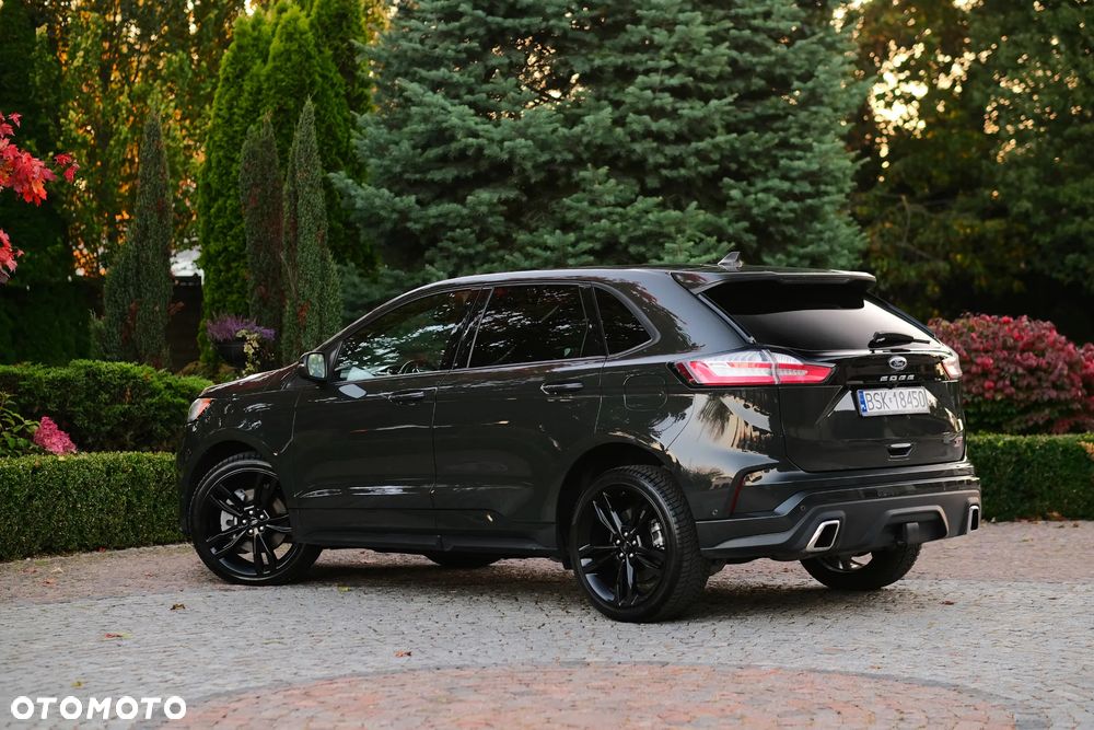 Ford Edge - 8