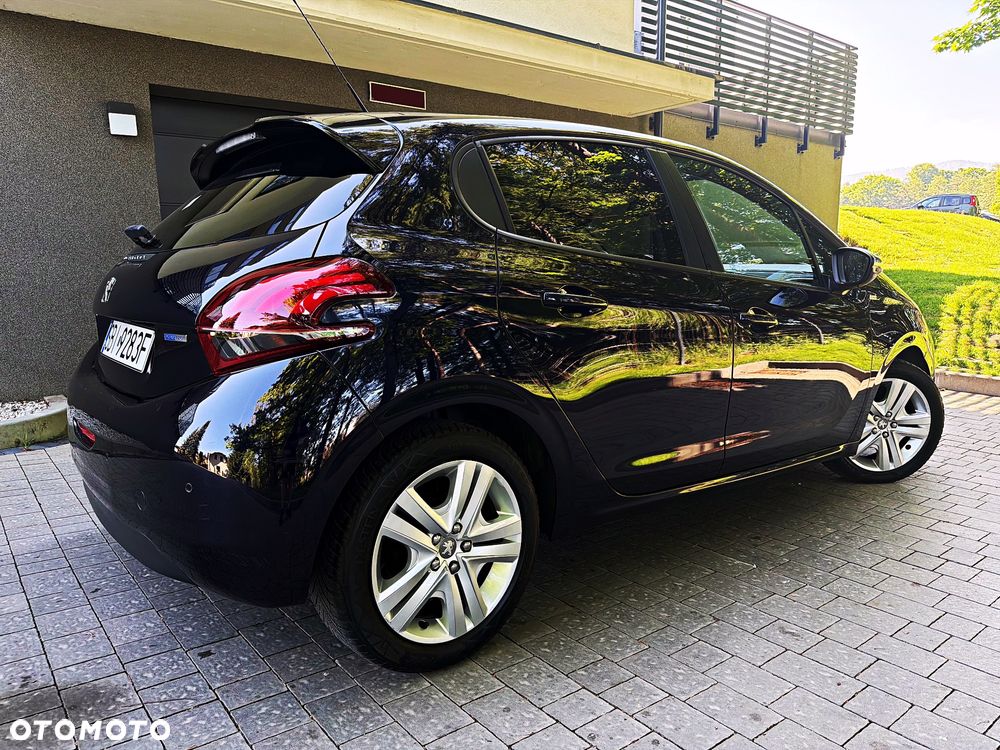 Peugeot 208 1.2 VTi Style - 20