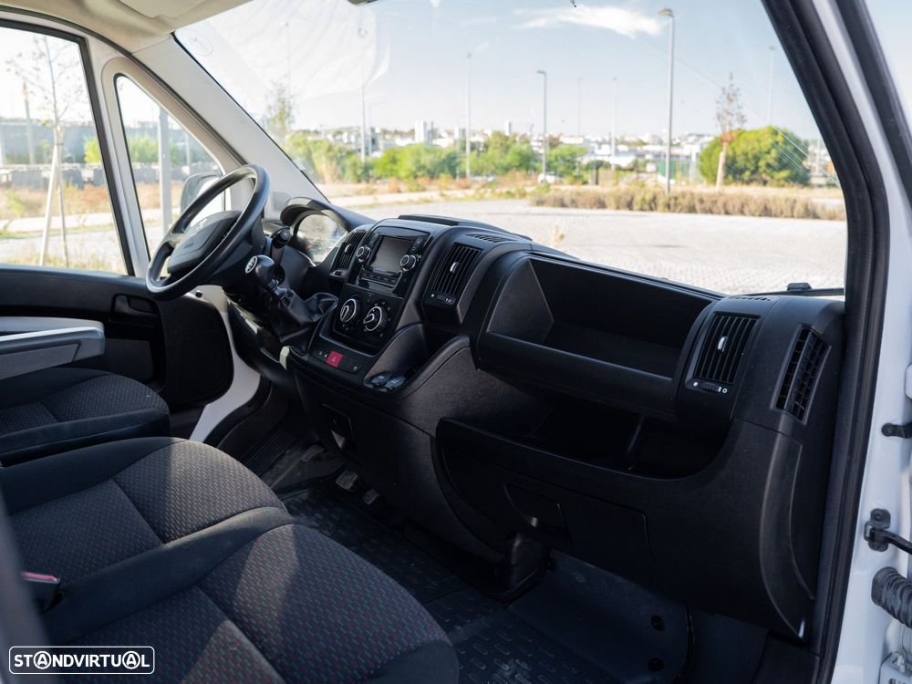 Peugeot Boxer 2.2 BlueHDi 335 L3 CD - 12