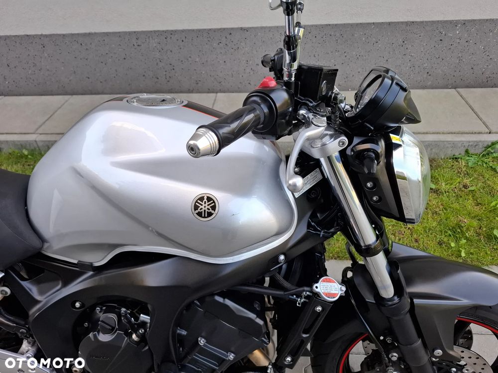 Yamaha FZ6 - 26