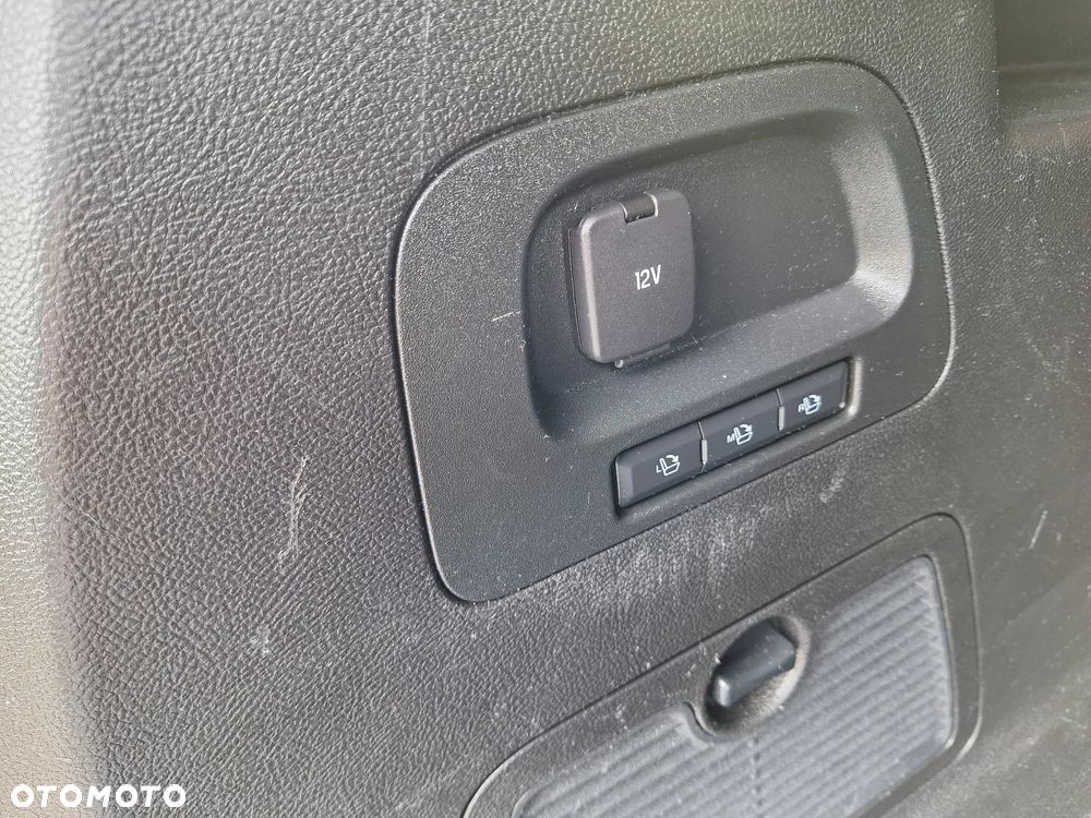 Ford S-Max - 29