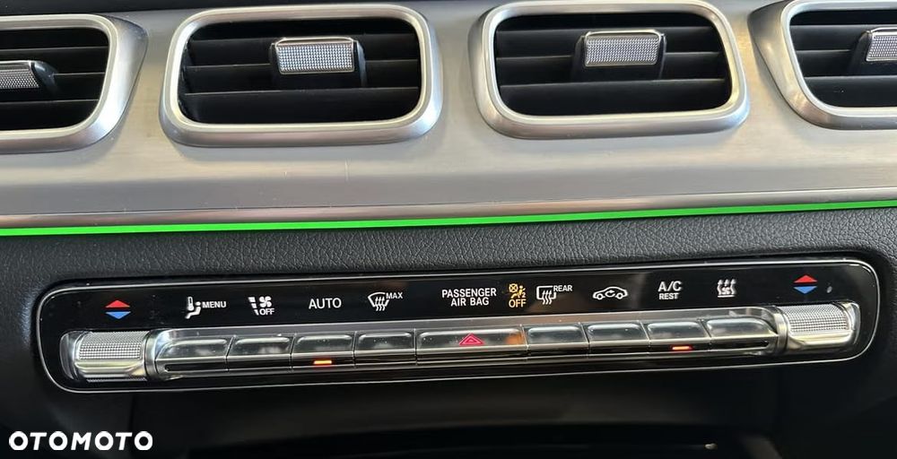 Mercedes-Benz GLE 350 de 4-Matic Premium - 29