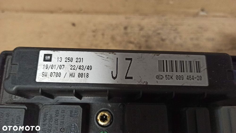 #BSI OPEL ASTRA H 1.4 nr 13250231 - 3