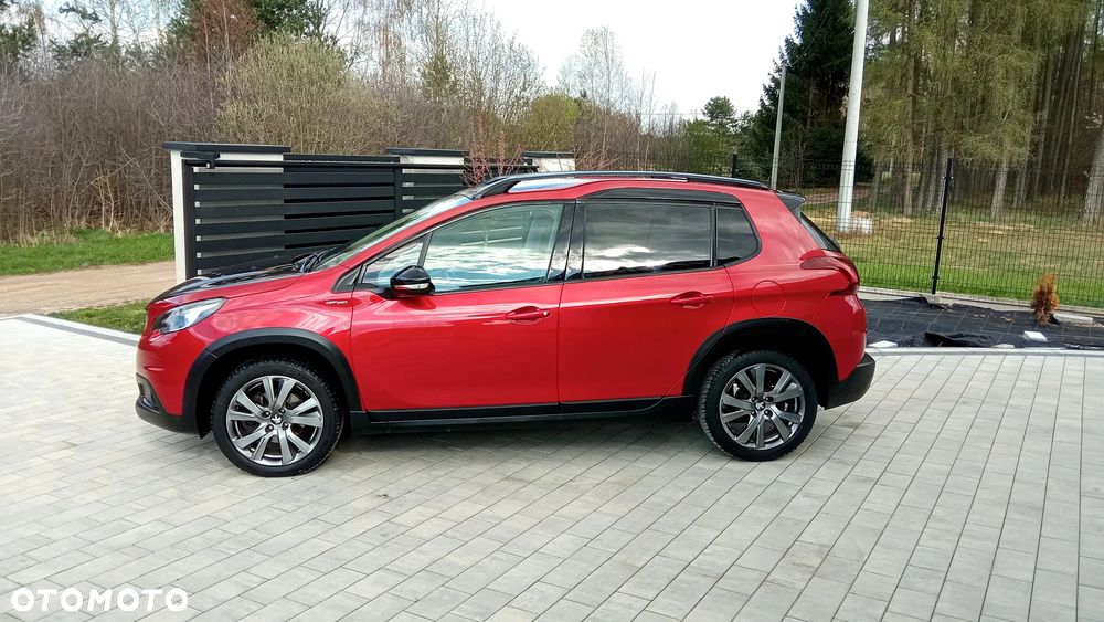 Peugeot 2008 PureTech 110 Stop&Start GT-Line Edition - 4