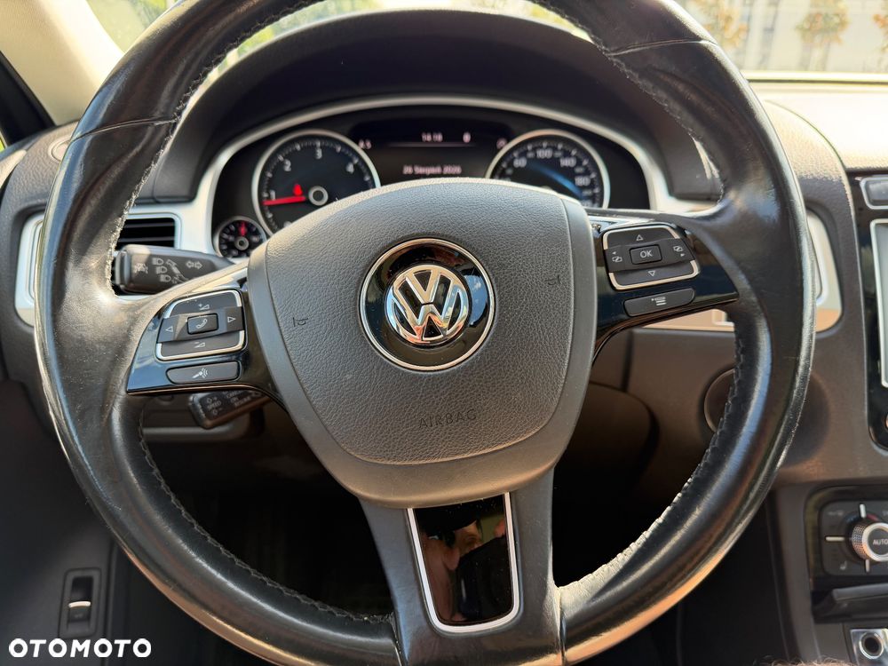 Volkswagen Touareg 3.0 V6 TDI BMT Business Line - 8