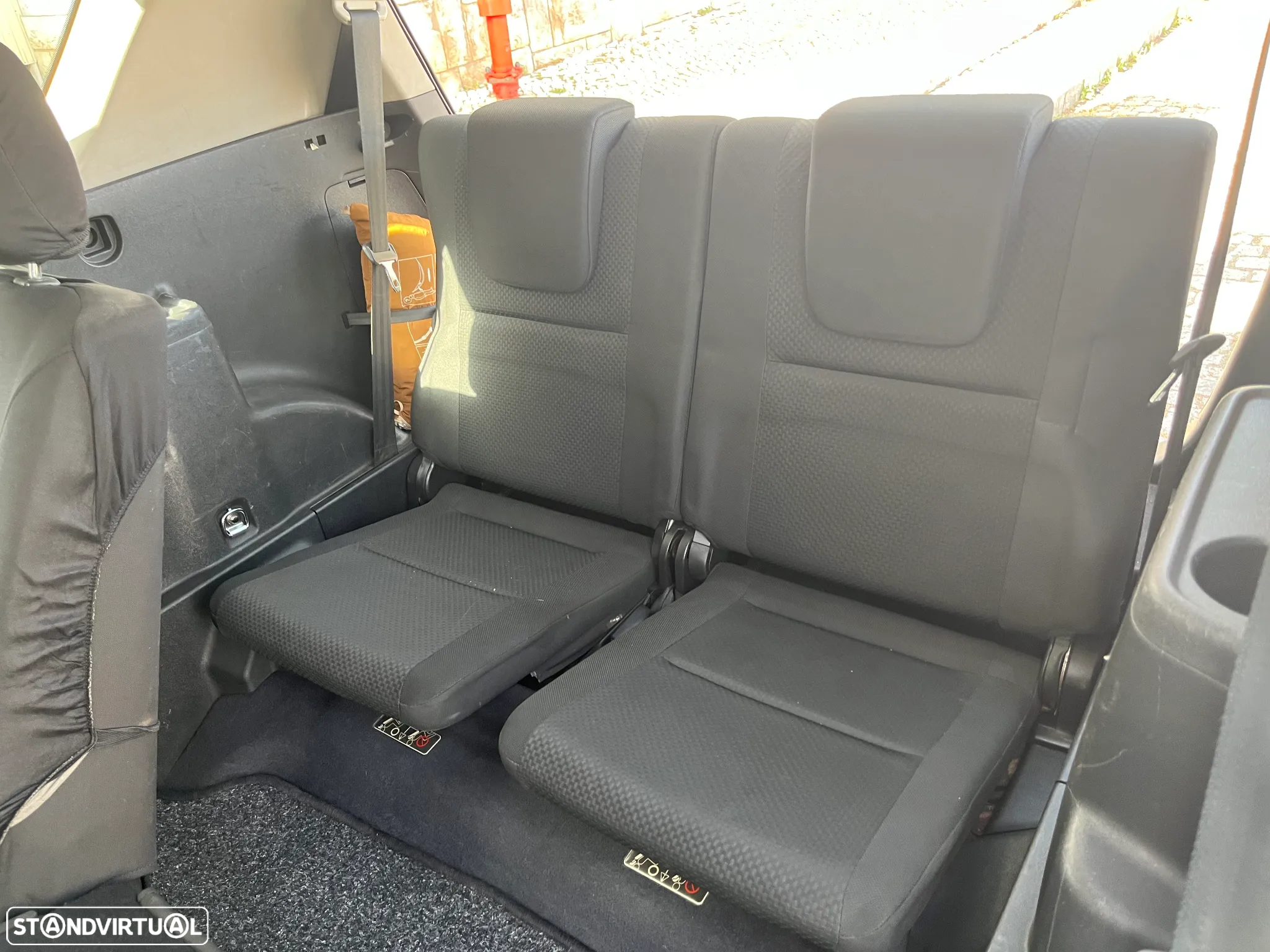 Toyota Corolla Verso 2.0 D-4D - 18